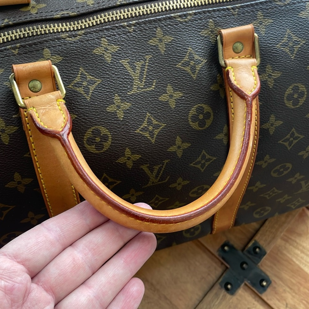 Louis Vuitton Bandouliere Keepall 60 Travel Bag - Picture 11 of 17